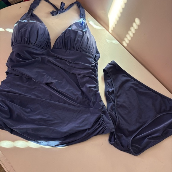 Other - Unbranded Women's Halter Neck Swimsuit Set